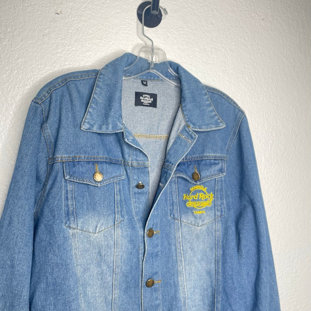 Hard Rock Hotel Casino Tampa Denim Jacket Mens Medium Blue Trucker Light Wash - Picture 7 of 12